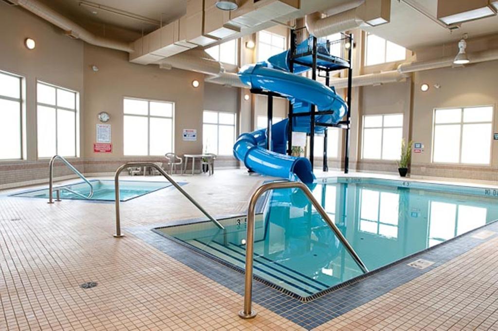 Paradise Inn&Suites Valleyview Eksteriør bilde